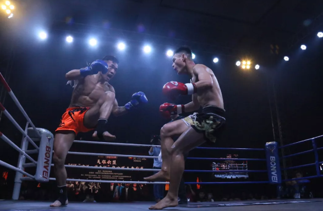 2018“中達·洪光杯”英雄會盟自由搏擊爭霸賽震